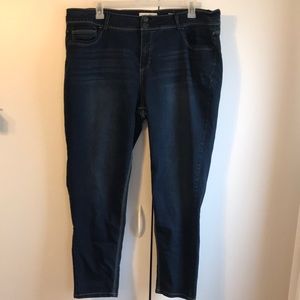 Angels forever young NWOT skinny jeans